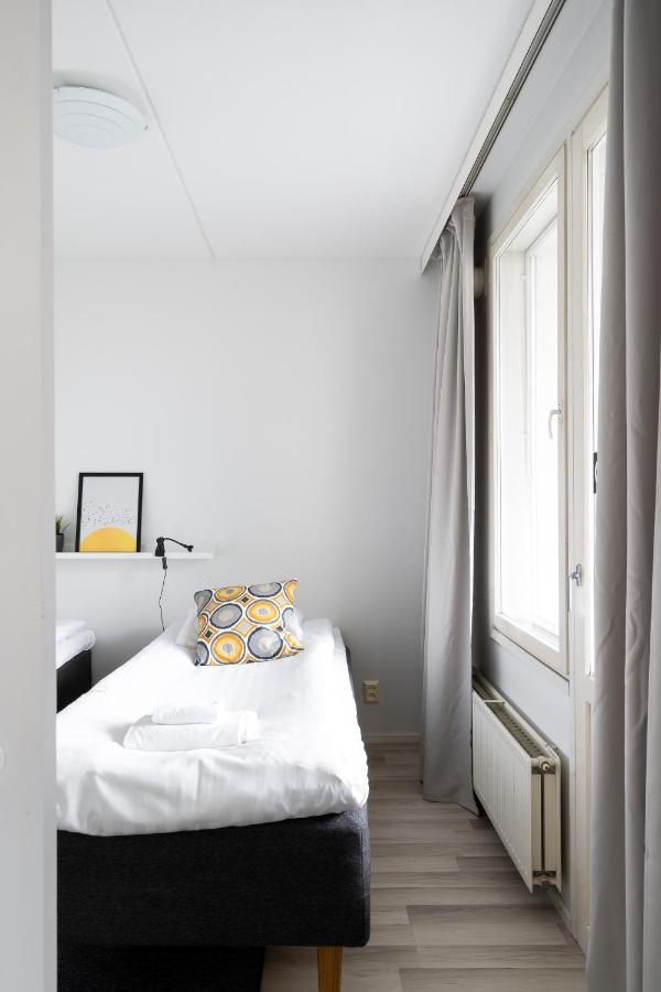 Hiisi Homes Helsinki Soernaeinen Екстериор снимка