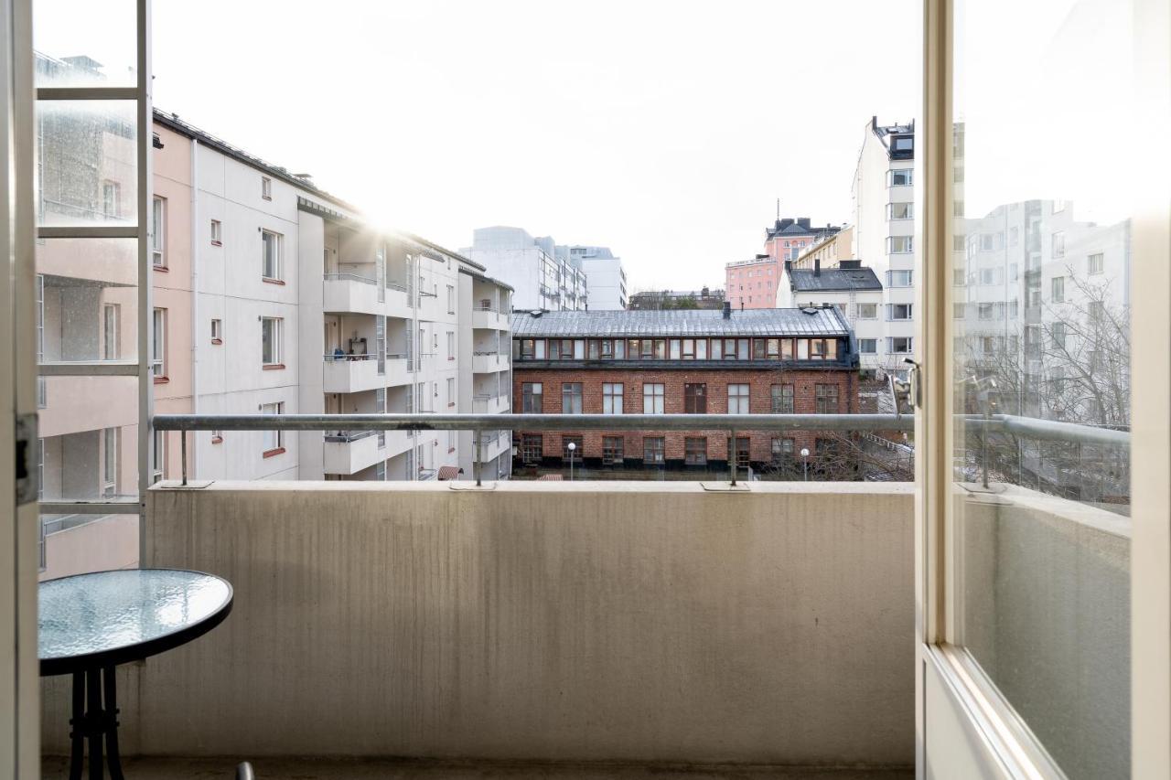 Hiisi Homes Helsinki Soernaeinen Екстериор снимка