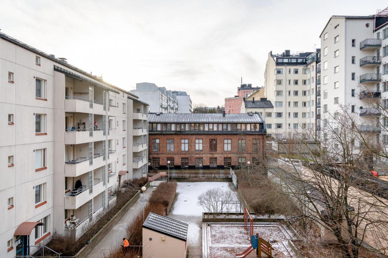 Hiisi Homes Helsinki Soernaeinen Екстериор снимка