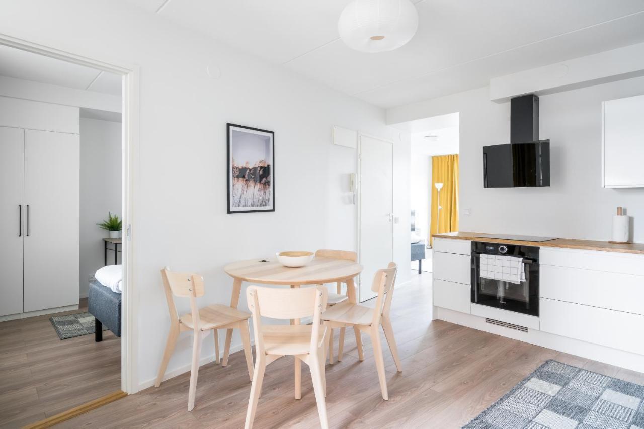 Hiisi Homes Helsinki Soernaeinen Екстериор снимка