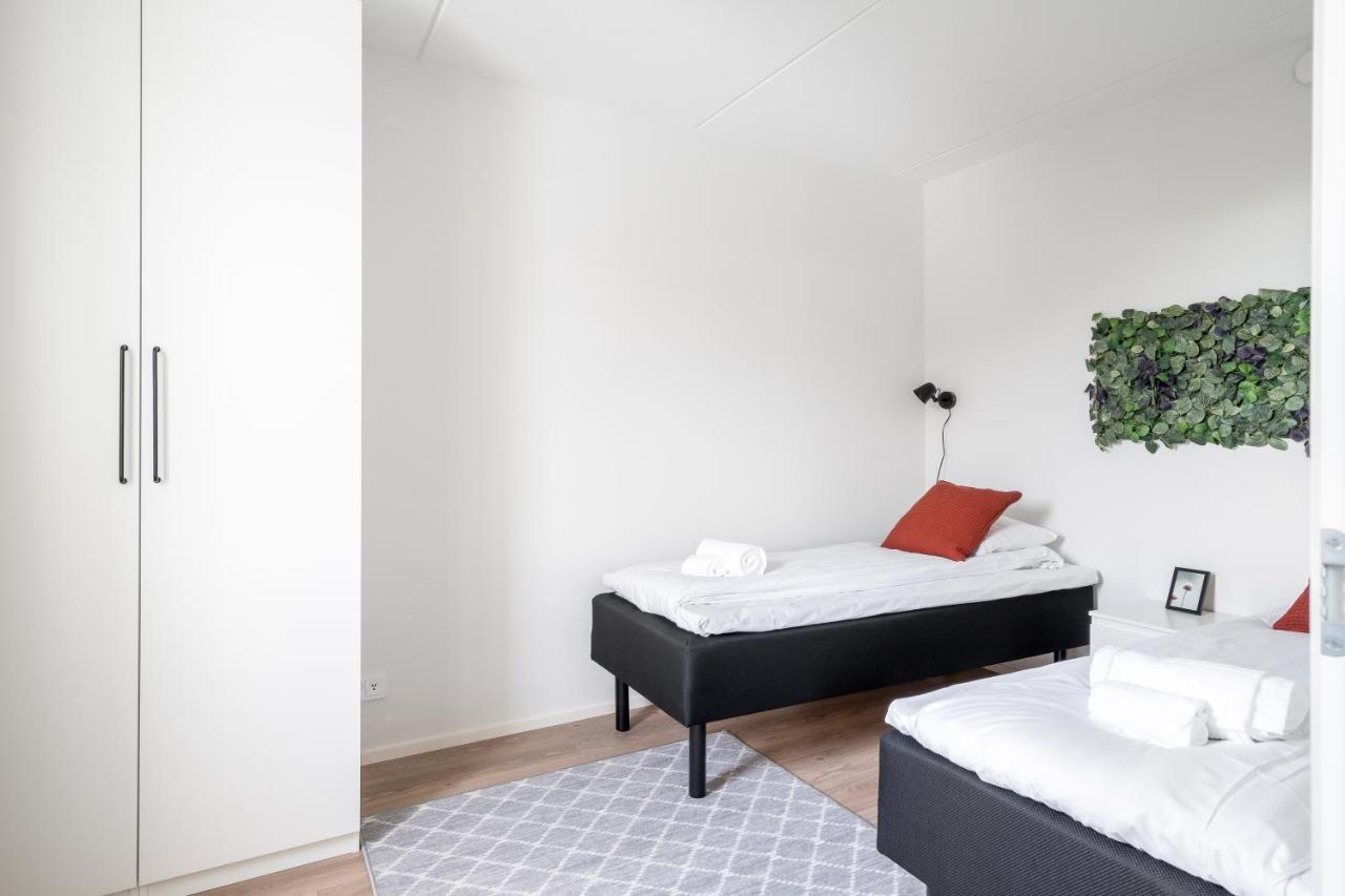Hiisi Homes Helsinki Soernaeinen Екстериор снимка