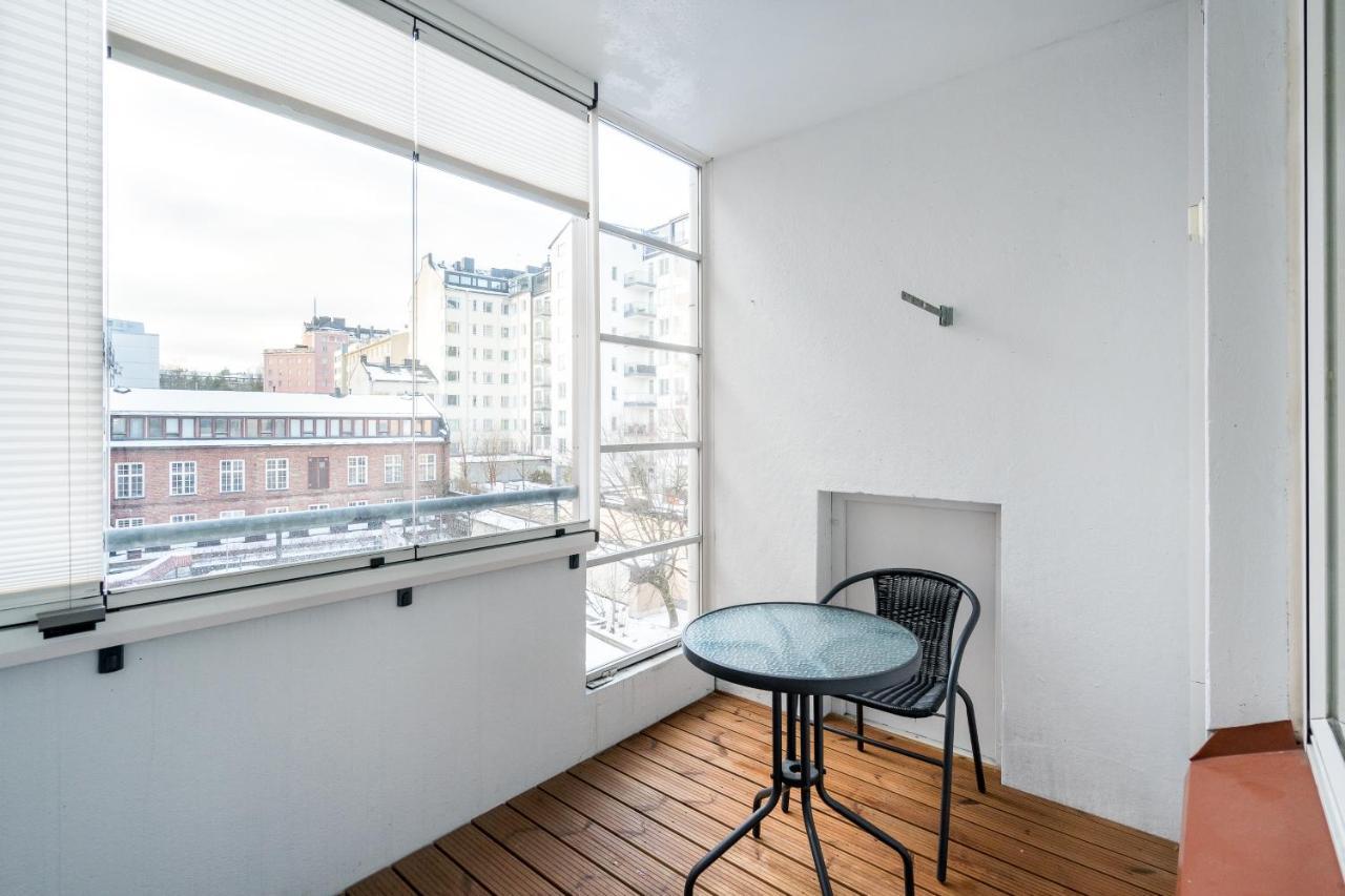 Hiisi Homes Helsinki Soernaeinen Екстериор снимка