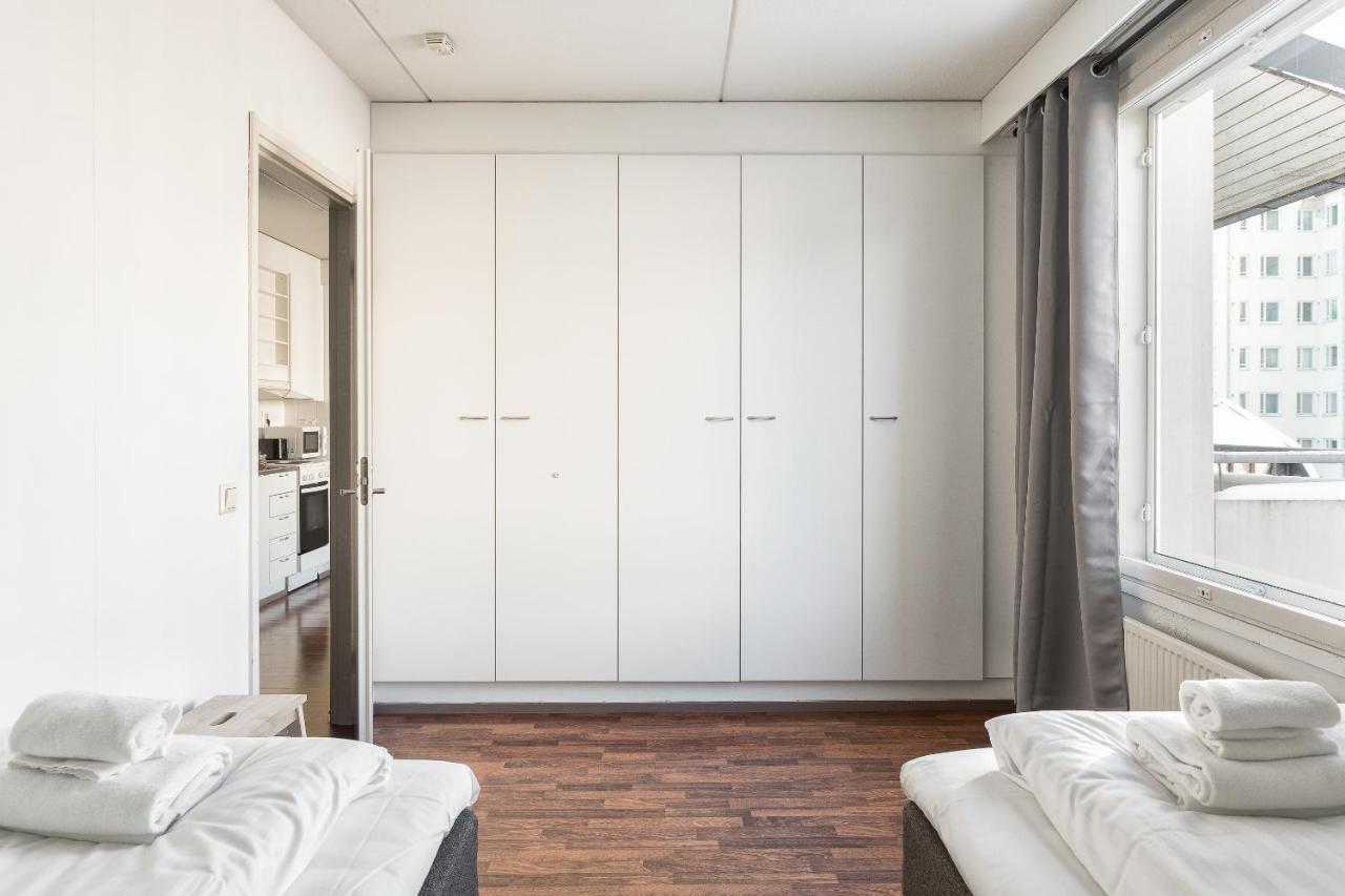 Hiisi Homes Helsinki Soernaeinen Екстериор снимка