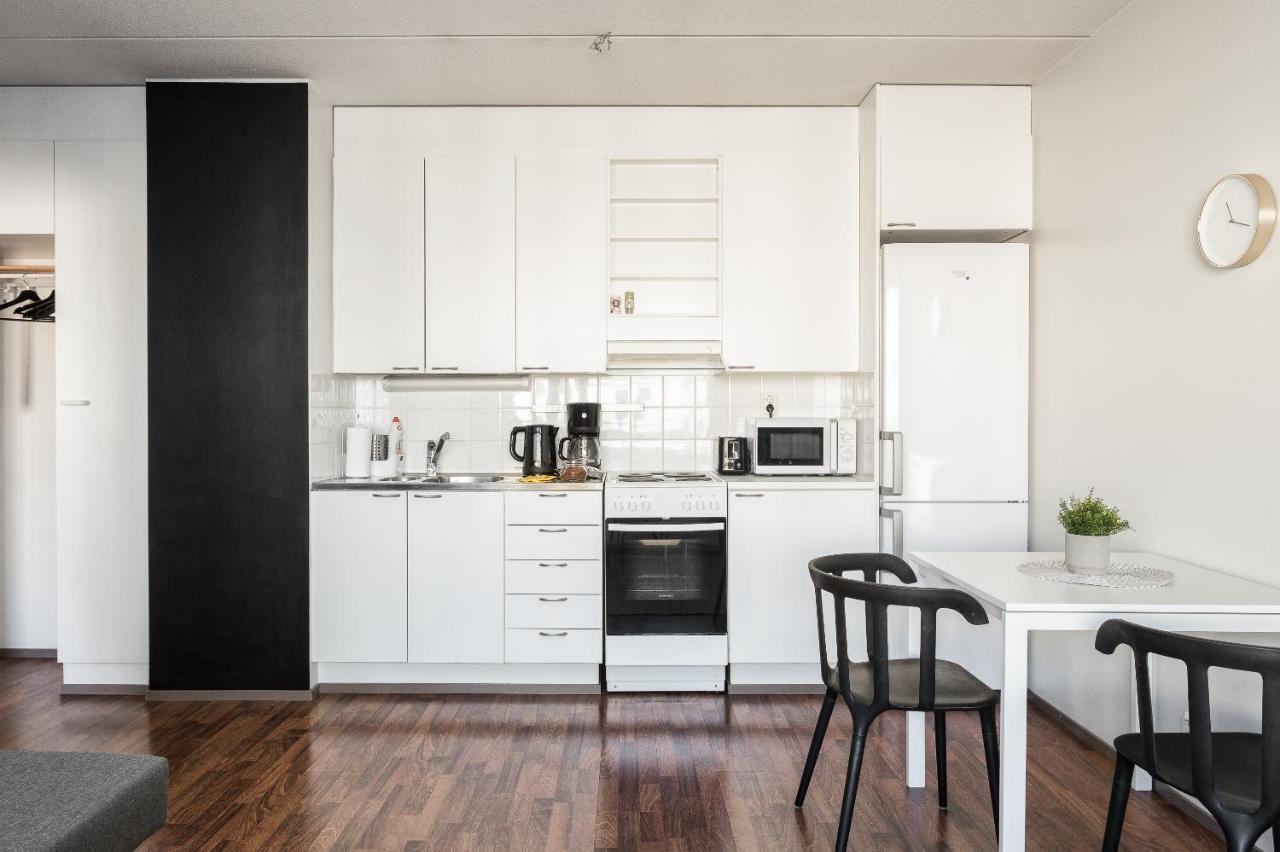 Hiisi Homes Helsinki Soernaeinen Екстериор снимка